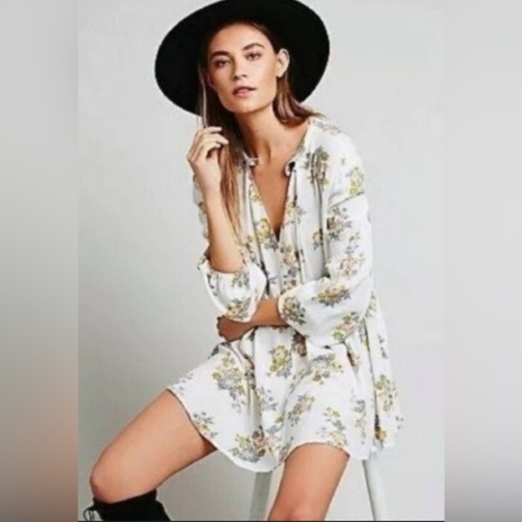 Free People Tops - Free People White Tunic with Yellow Floral Design